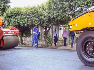 Mirassol dá início a operação de recapeamento asfáltico